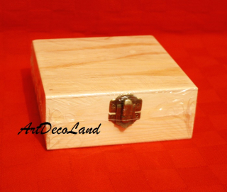 Cutie din lemn patrata 12cm